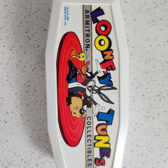 LOONEY TUNES ARMITRON TASMANIAN DEVIL WATCH TAZ 1995 - Picture 6 of 6